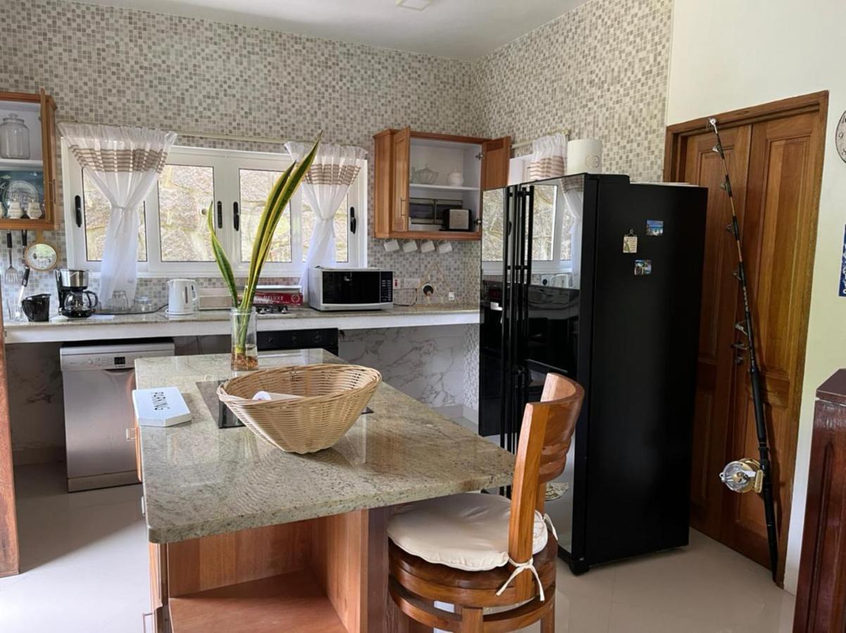 South Hill Villa Anse Royale Luaran gambar