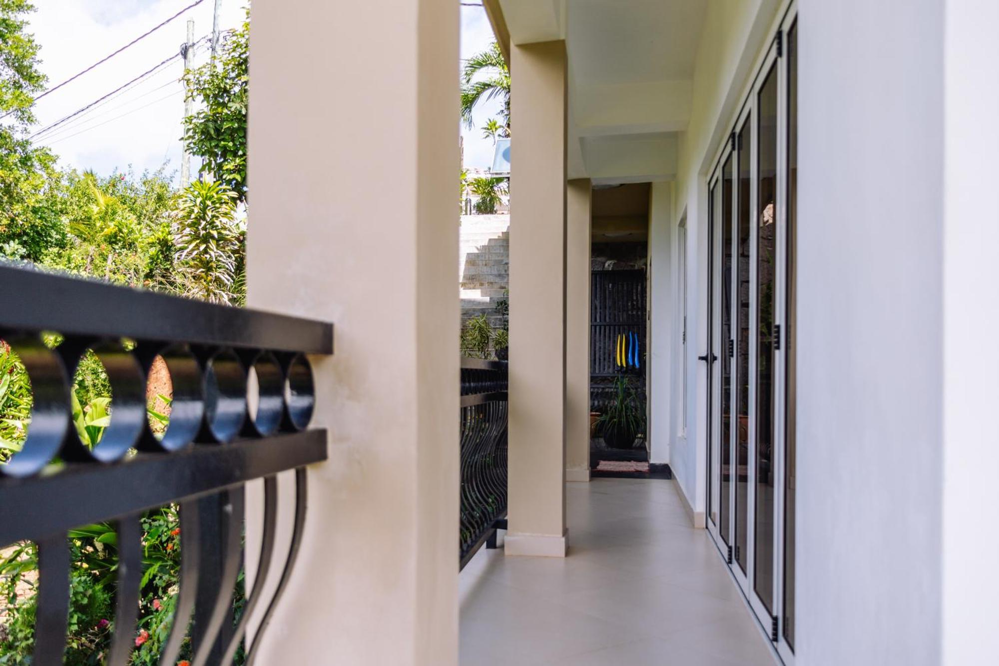 South Hill Villa Anse Royale Luaran gambar